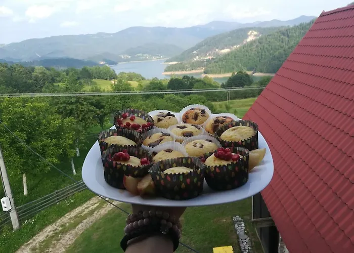 Vikendica Jezdic Vikendica *